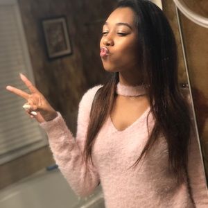 Meet your Posher, Toni